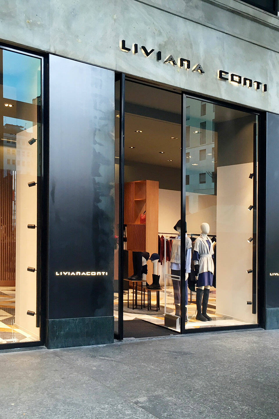 Liviana Conti Flagship Store